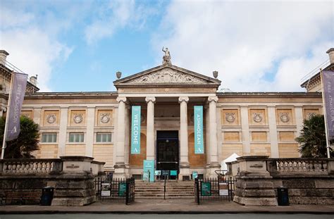 english city site of the ashmolean museum codycross